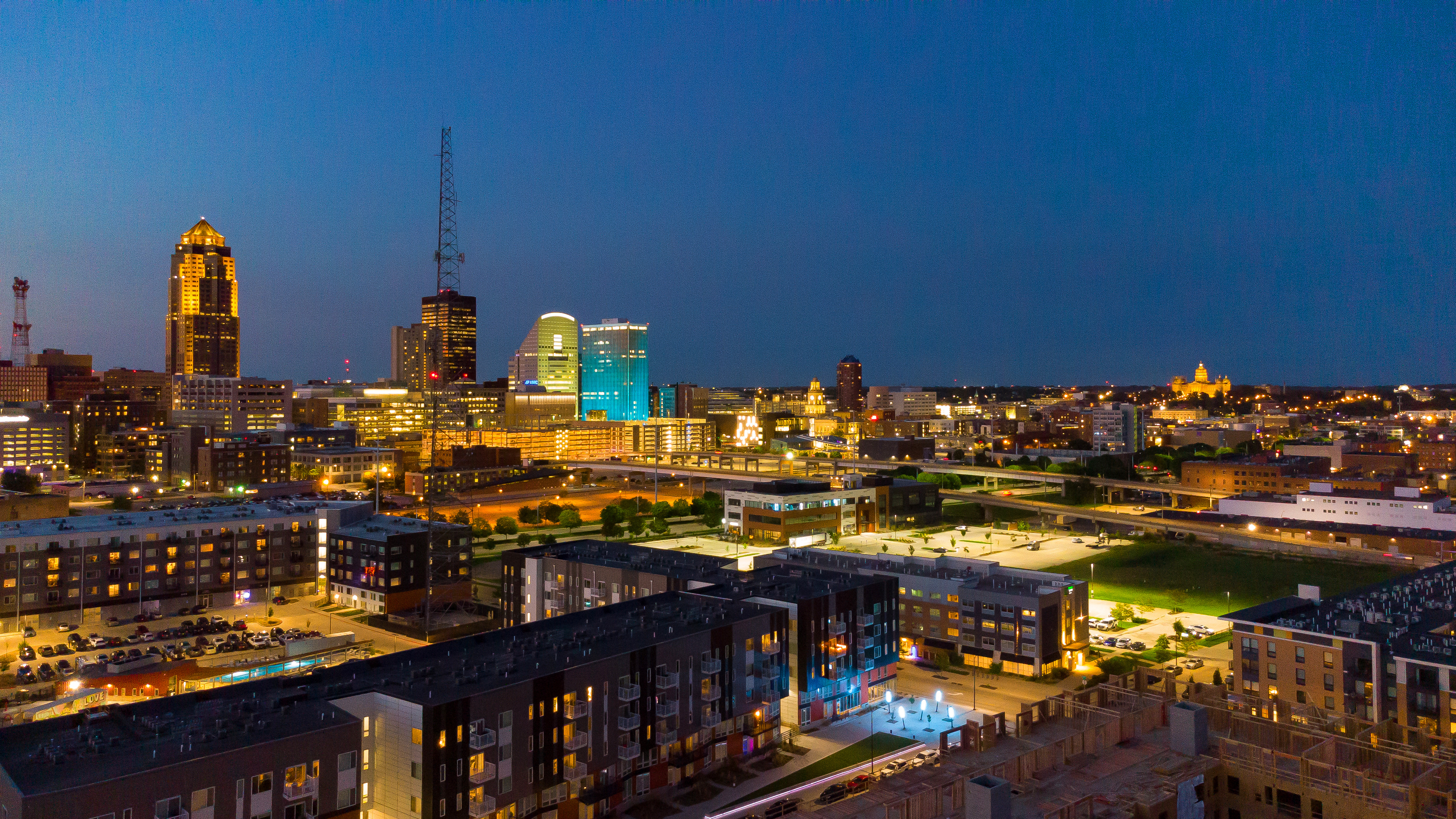 Downtown Des Moines near Hubbell Homes communities
